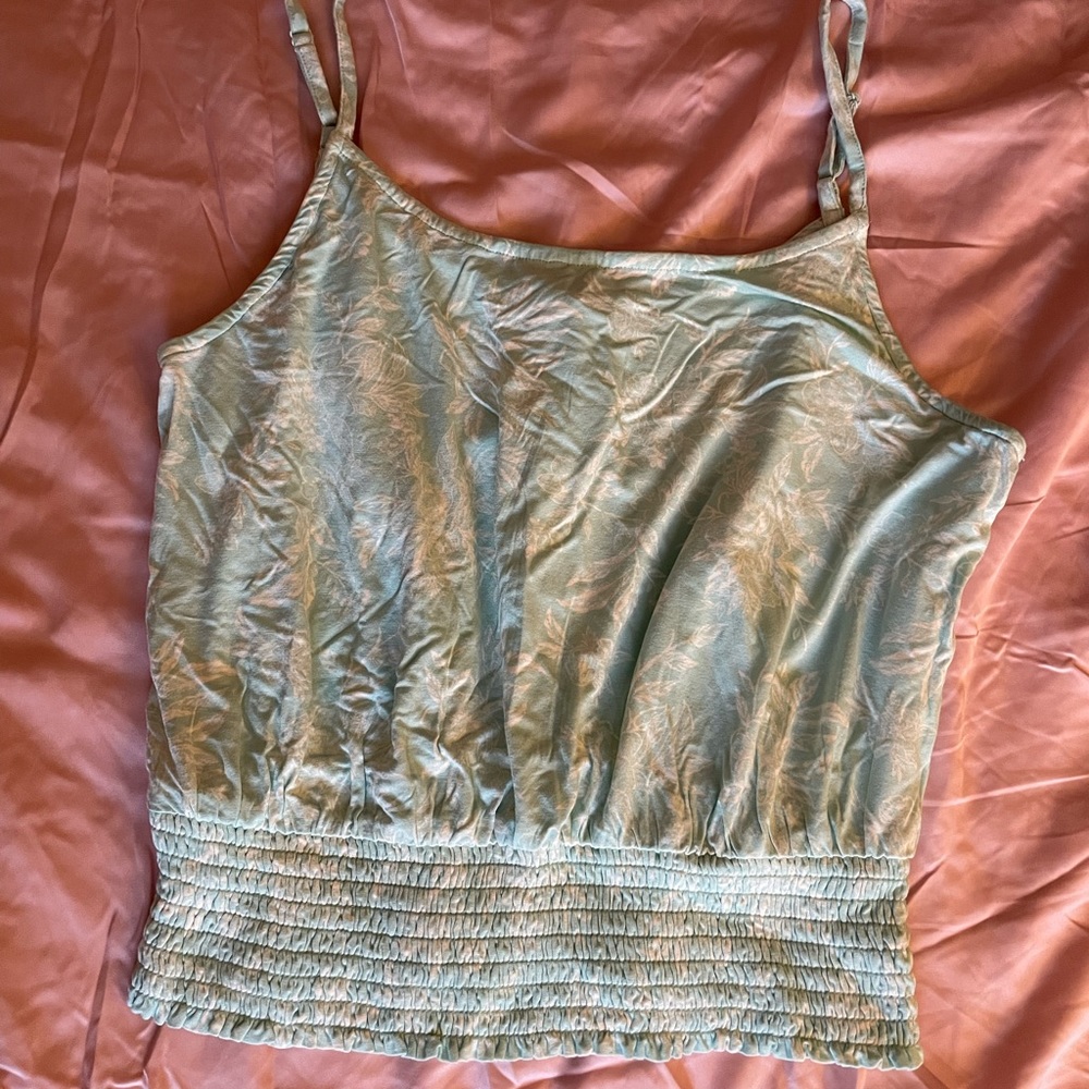 NWT cropped MUDD Tank Top